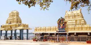 peaceful badrakali temple in warangal